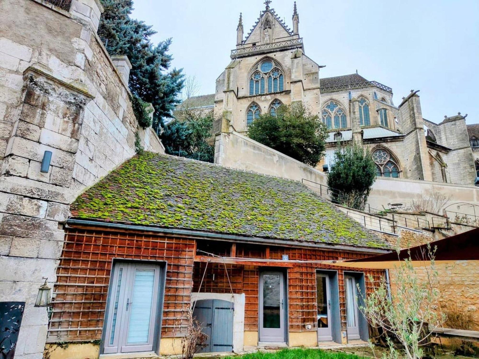 Villa Saint Loup - Sejour A Auxerre Extérieur photo